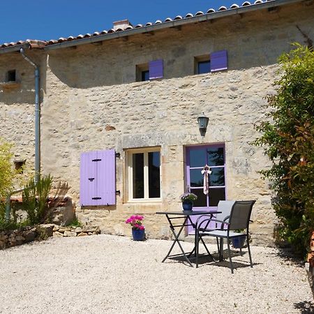 Gite Rural La Maison Mauve Ventouse Exteriér fotografie